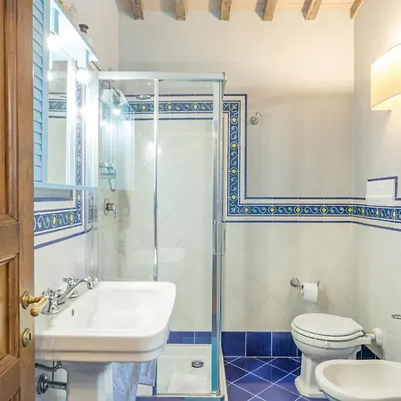 La Capannina 2&2, Emma 别墅