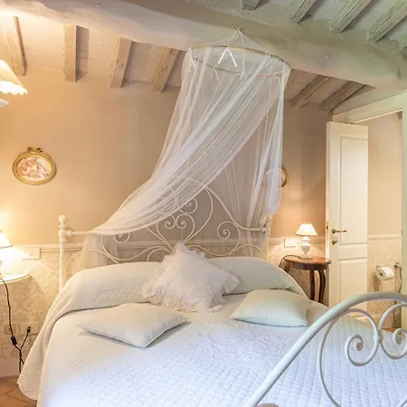 La Capannina 2&2, Emma