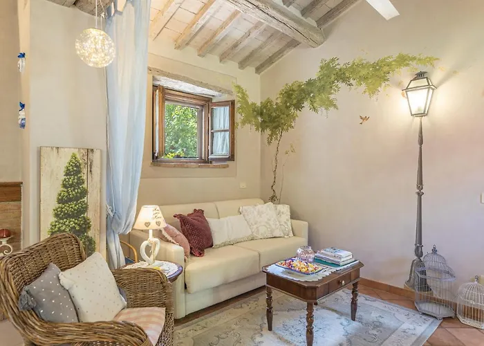 Вилла La Capannina 2&2, Emma *