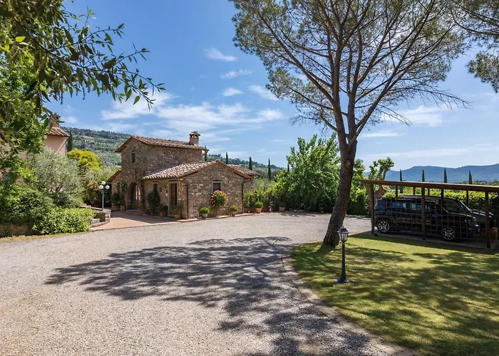 Вилла La Capannina 2&2, Emma *