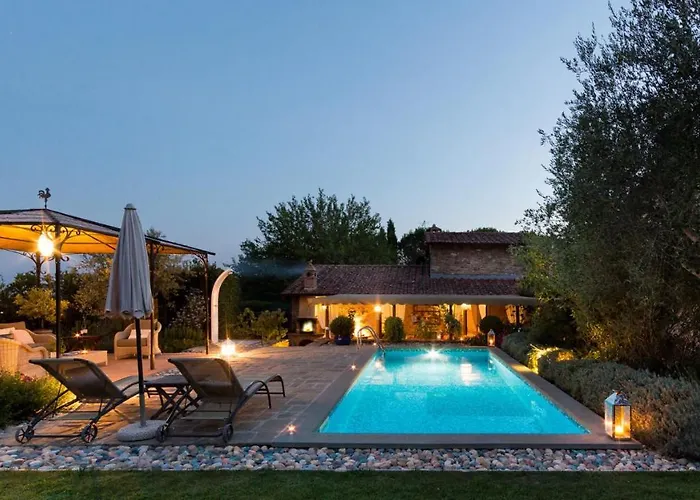 La Capannina 2&2, Emma Villa *